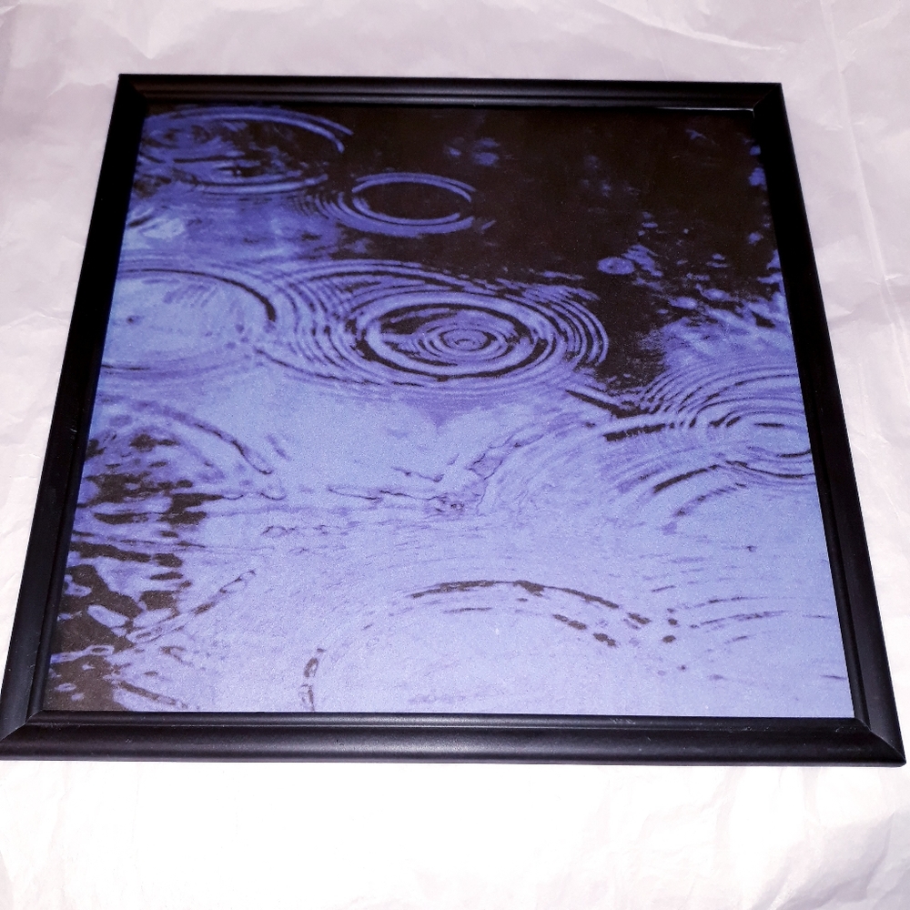Raindrops in water wall art/decor - Picture 2 of 2
